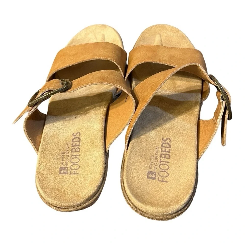 White Mountain Slip On Tan Heeled/Lift Sandals Size 10m